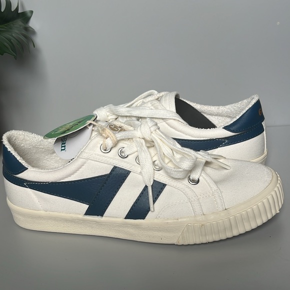 Gola sneakers - Picture 6 of 12